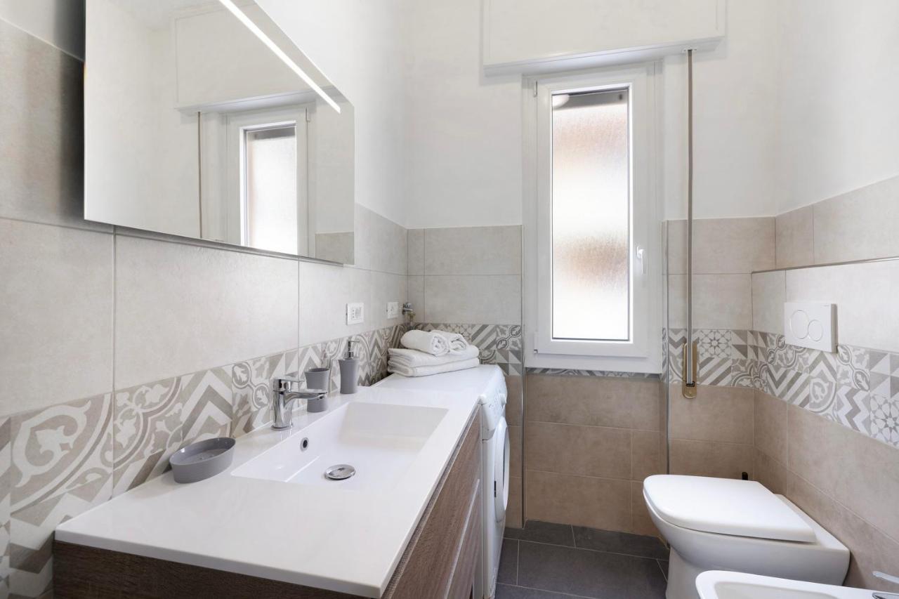Marina Apartment Финале Лигуре Екстериор снимка